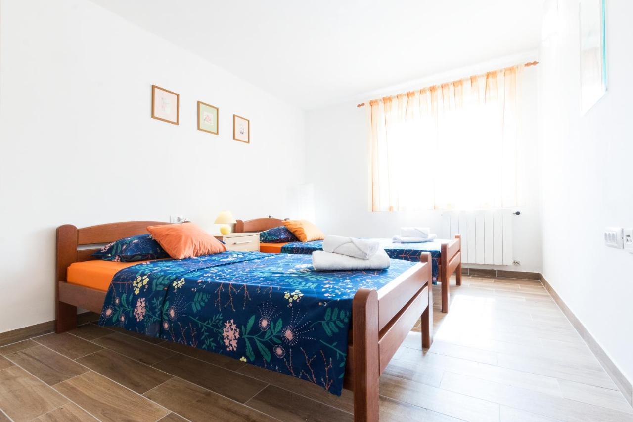 Apartment Katarina Pula Exterior foto