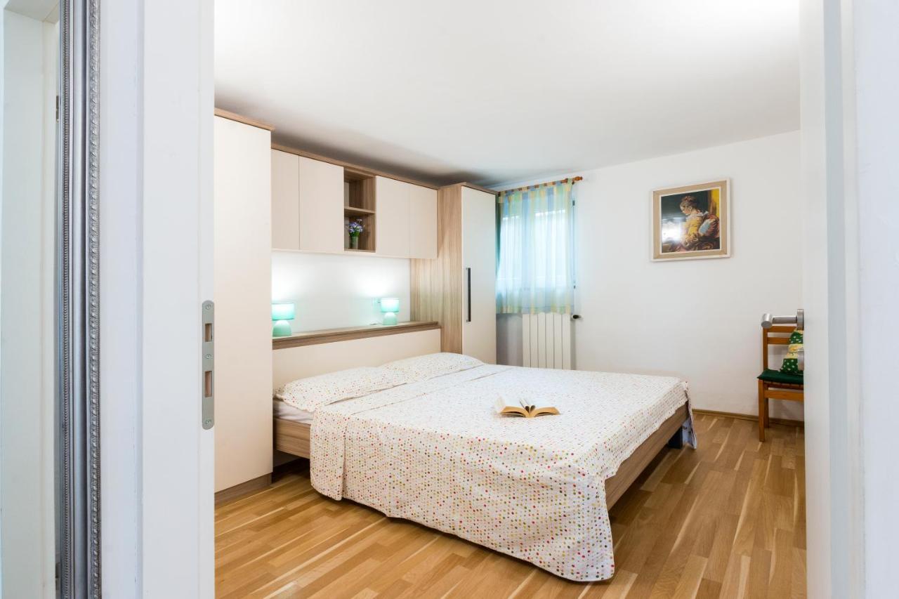 Apartment Katarina Pula Exterior foto