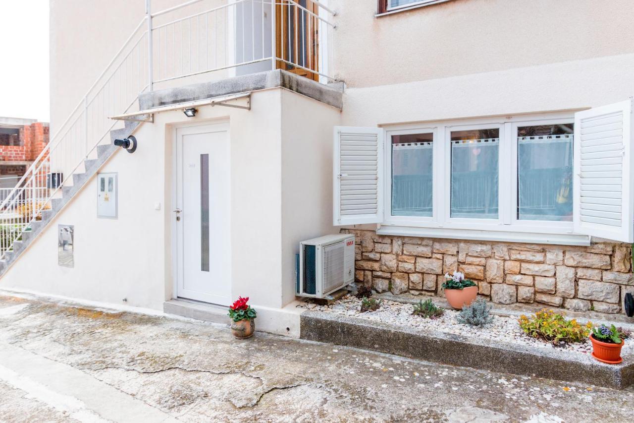 Apartment Katarina Pula Exterior foto